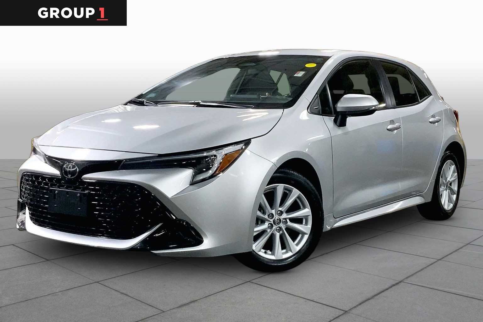 2024 Toyota Corolla Hatchback SE