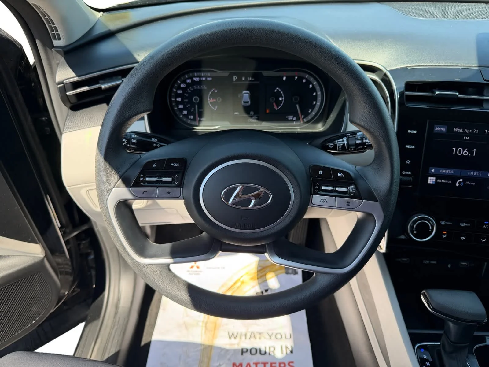 Used 2023 Phantom Black Hyundai SEL image 14