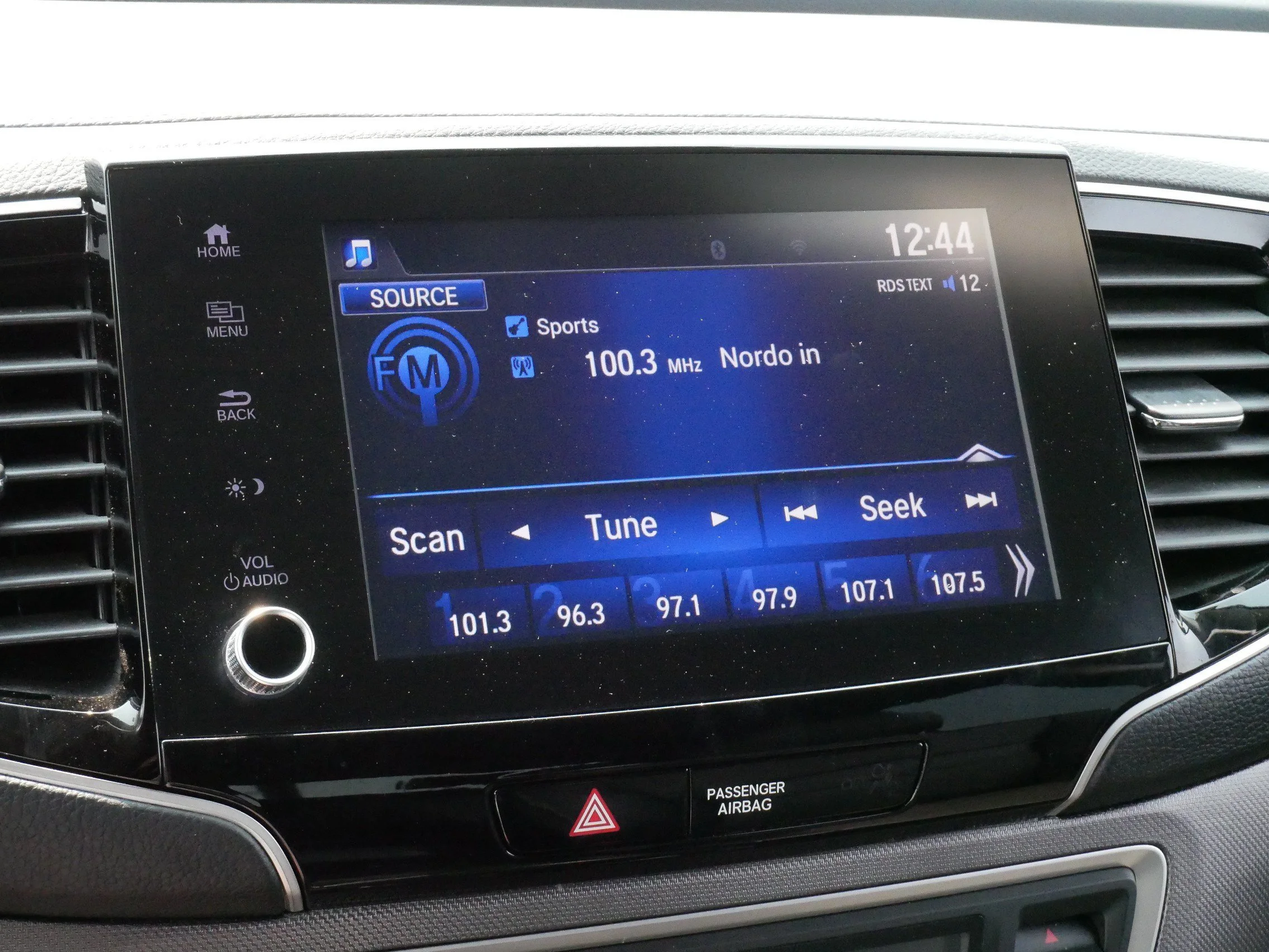 Used 2023 Platinum White Pearl Honda RTL image 22
