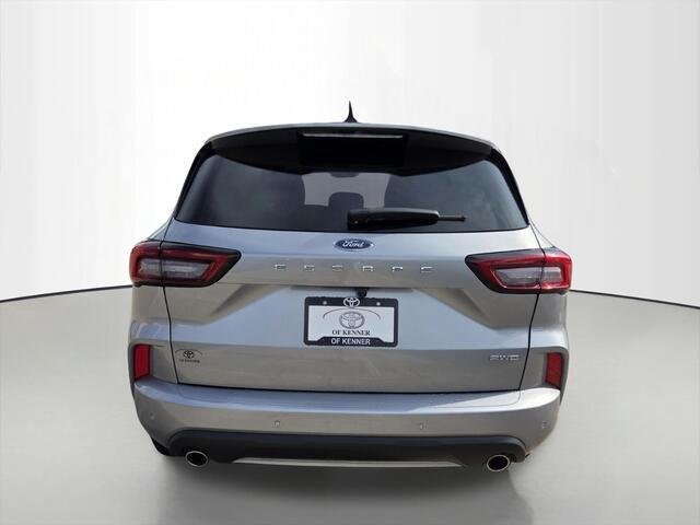 Used 2024 Iconic Silver Ford ST-Line image 4