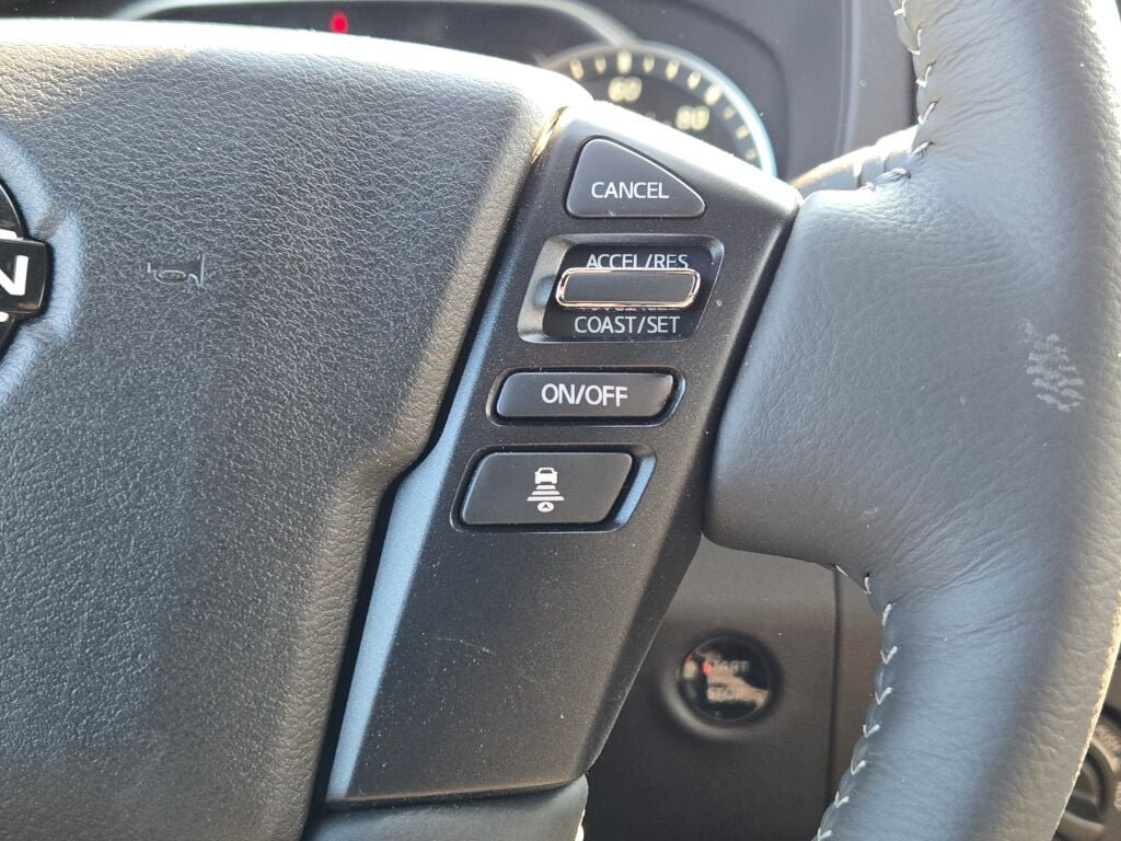 New 2026 Boulder Gray Pearl Nissan Crew Cab SV image 27