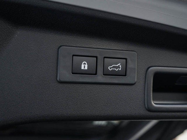 2026 Subaru Outback Limited - Photo 9