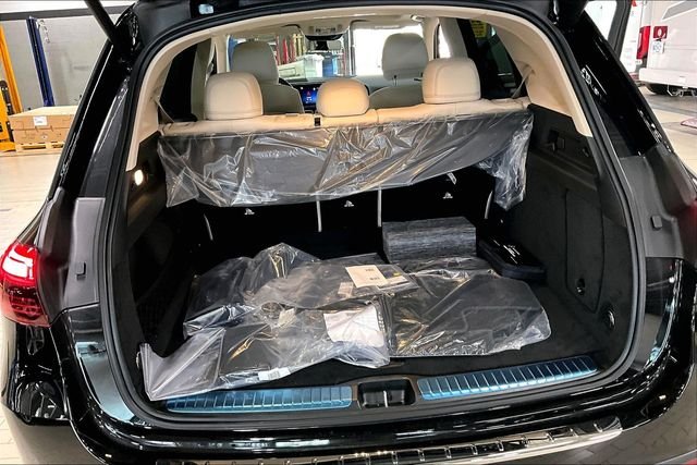 New 2026 Black Mercedes-Benz GLE 450 image 25