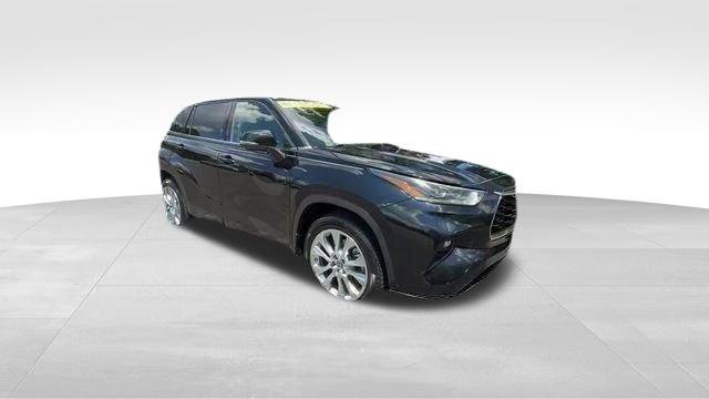 Used 2020 Black Toyota Limited image 68