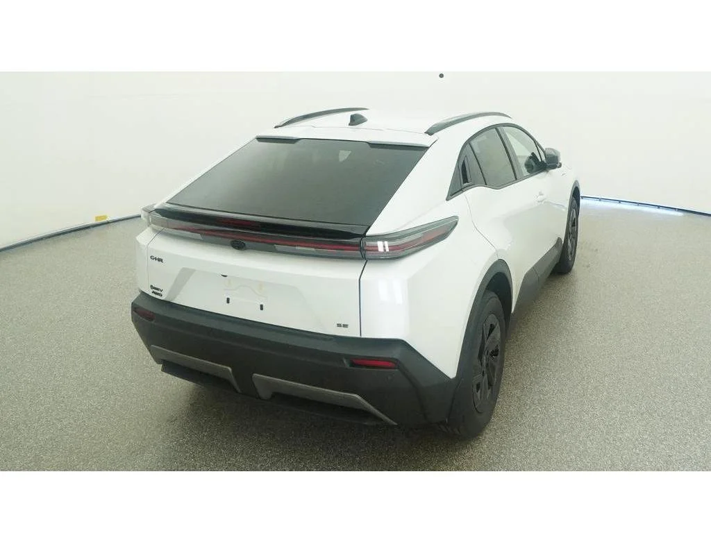 New 2026 Wind Chill Pearl Toyota SE image 8