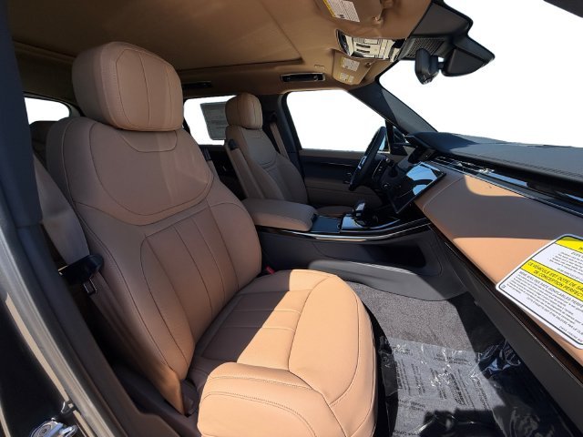 New 2027 Carpathian Grey Land Rover SE image 16