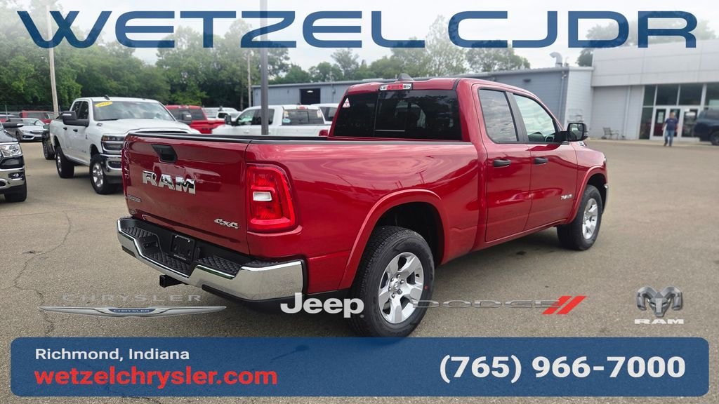 New 2026 Molten Red Pearl-Coat Exterior Paint RAM Big Horn/Lone Star image 7