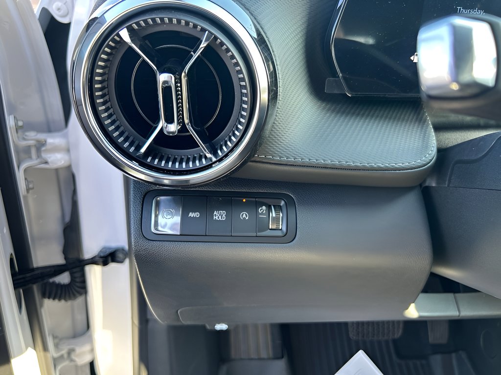 2026 Chevrolet Equinox LT - Photo 17