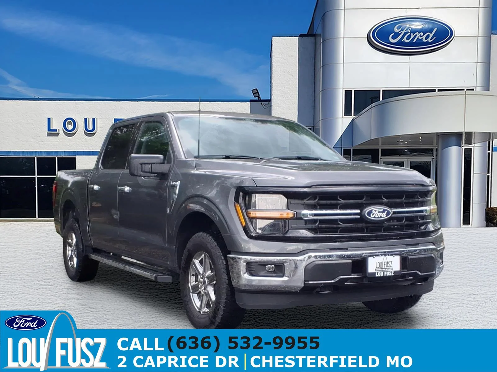 Used 2025 Gray Metallic Ford XLT image 1
