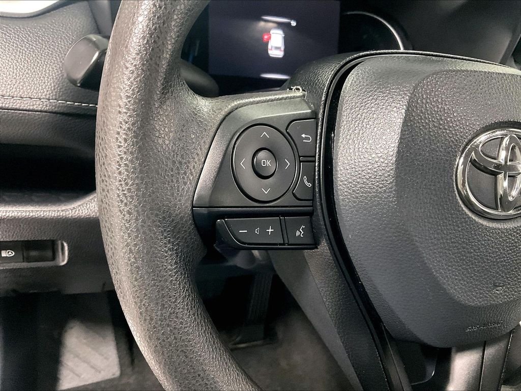 Used 2025 Silver Toyota XLE image 23