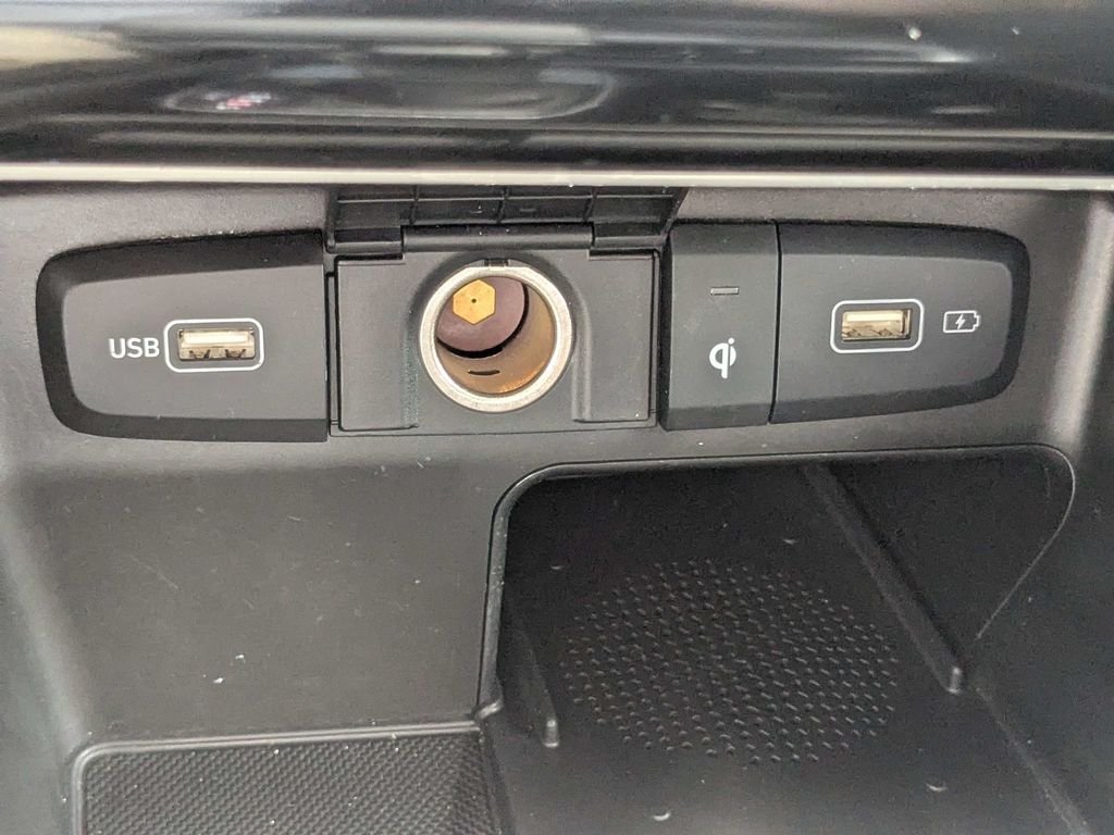 Used 2024 Blue Hyundai SEL image 24