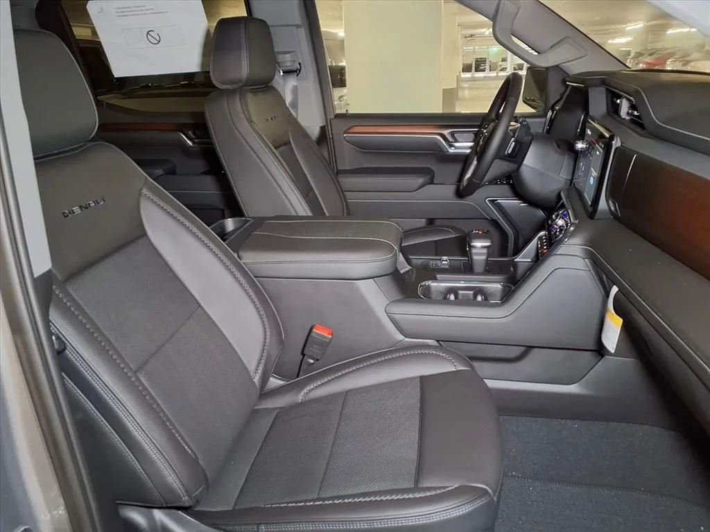 2025 GMC Sierra 1500 Denali - Photo 6