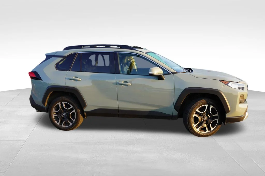 Used 2019 Lunar Rock Toyota Adventure image 2