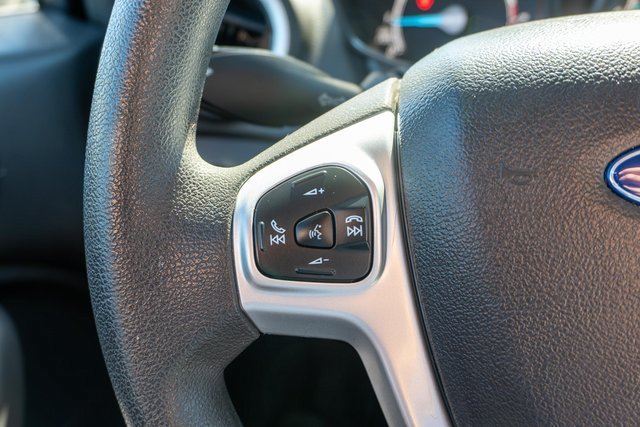 Used 2018 Magnetic Ford SE image 21