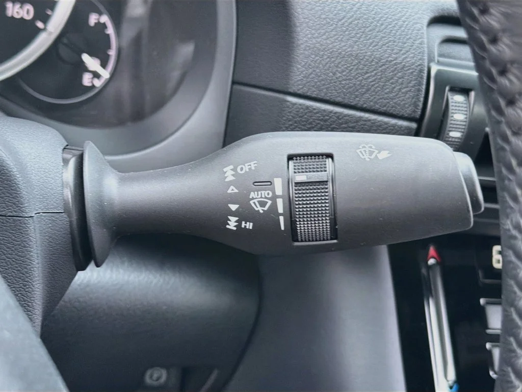 Used 2024 White Pearl Lexus 300 image 23