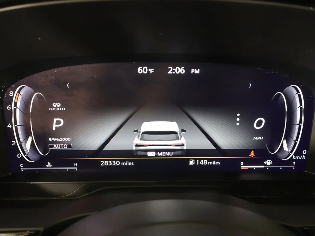 Used 2023 Titanium INFINITI LUXE image 47