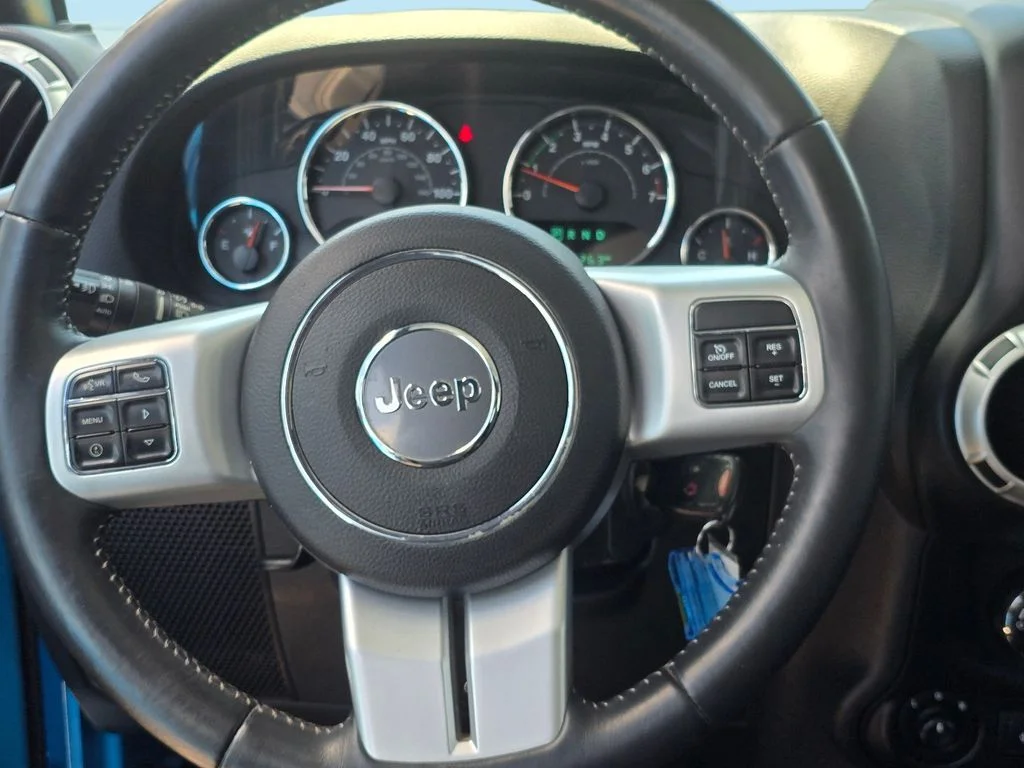 Used 2017 Blue Jeep Unlimited Sahara image 20