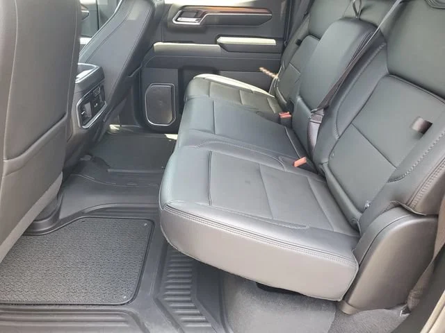 Used 2024 Onyx Black GMC Denali image 22