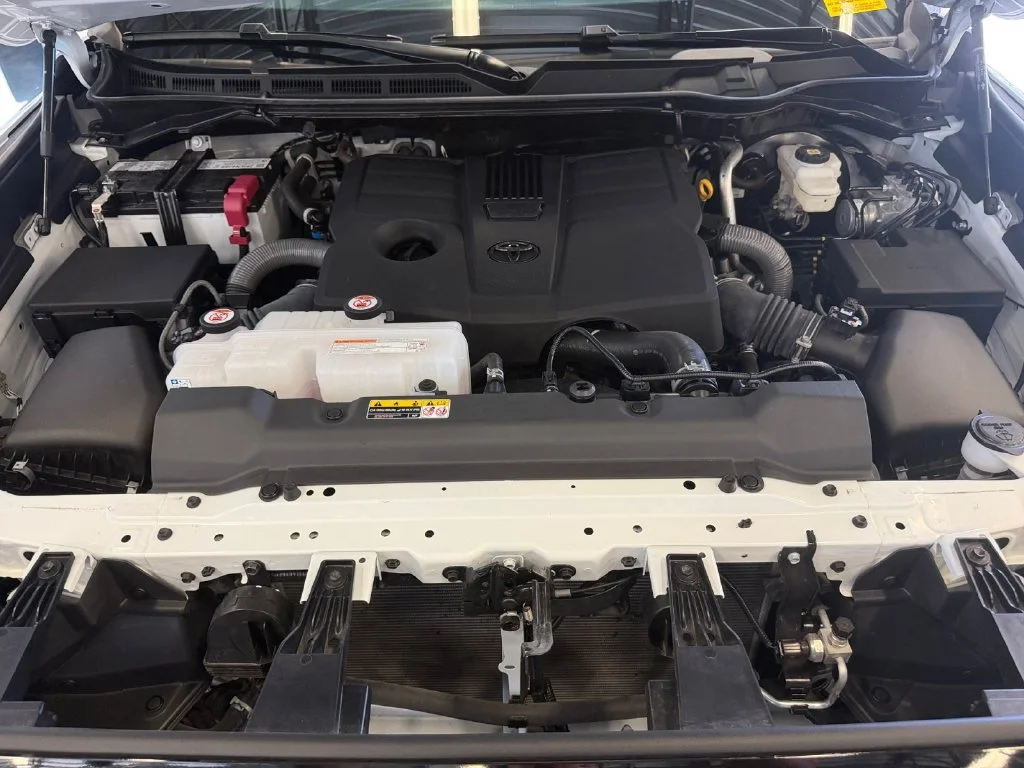 Used 2025 White Toyota SR image 14