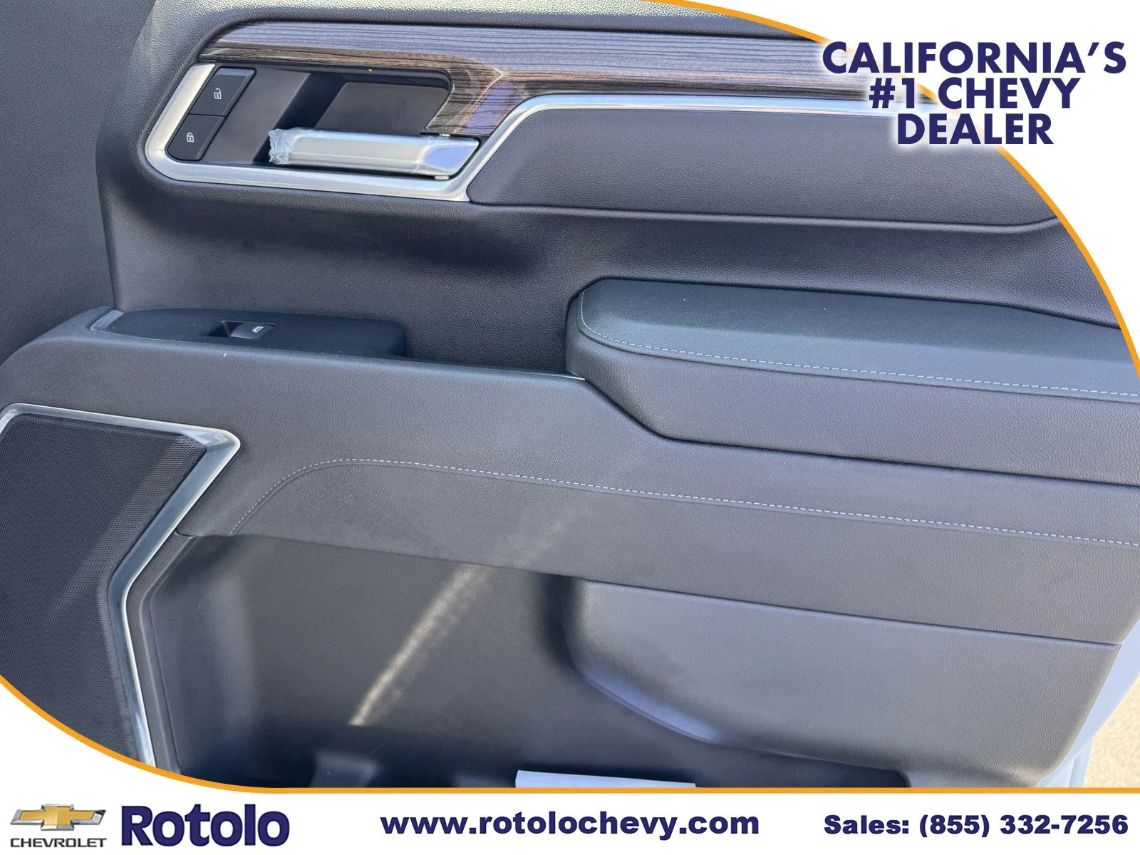 Used 2026 Summit White Chevrolet LT image 9