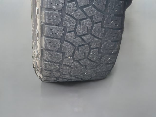 Used 2019 Diamond Black Crystal Pearlcoat Ram Big Horn image 40