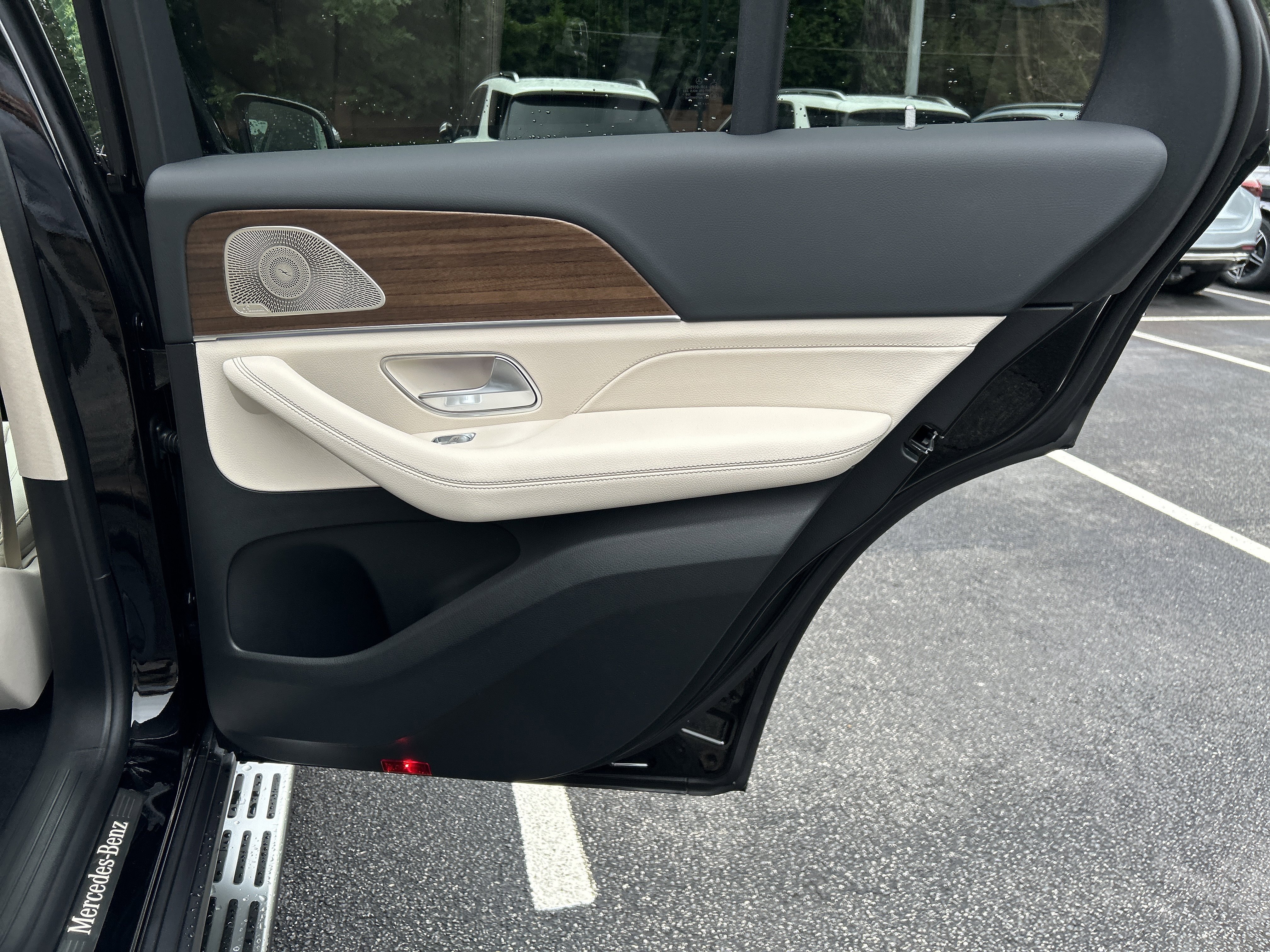 New 2026 Black Mercedes-Benz GLE 350 4MATIC® SUV image 38