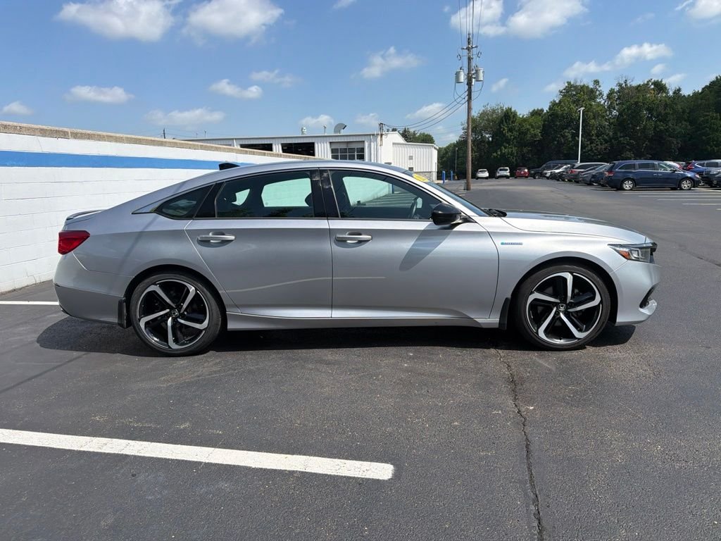 Certified Used 2022 Lunar Silver Metallic Honda Sport image 6