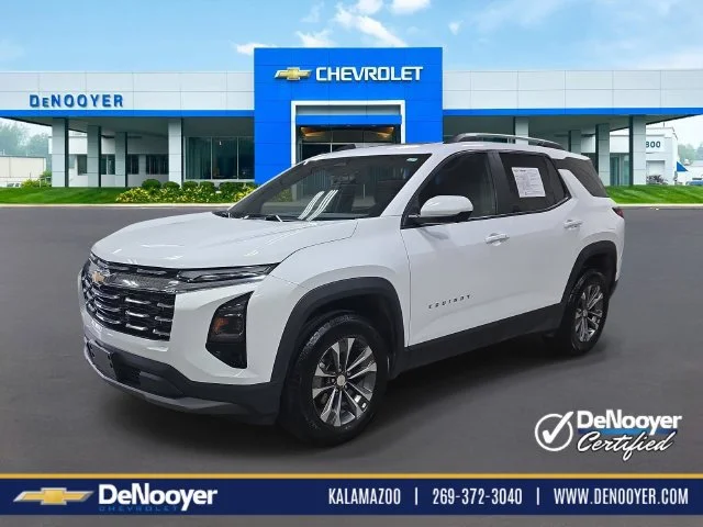 Used 2025 Summit White Chevrolet LT image 1