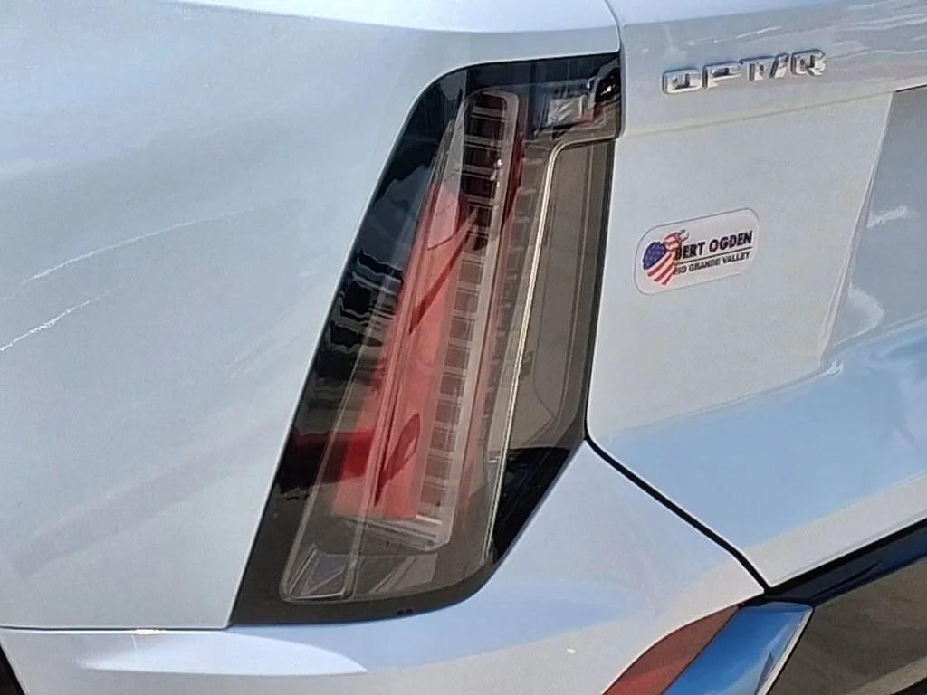 2026 Cadillac OPTIQ Sport - Photo 8