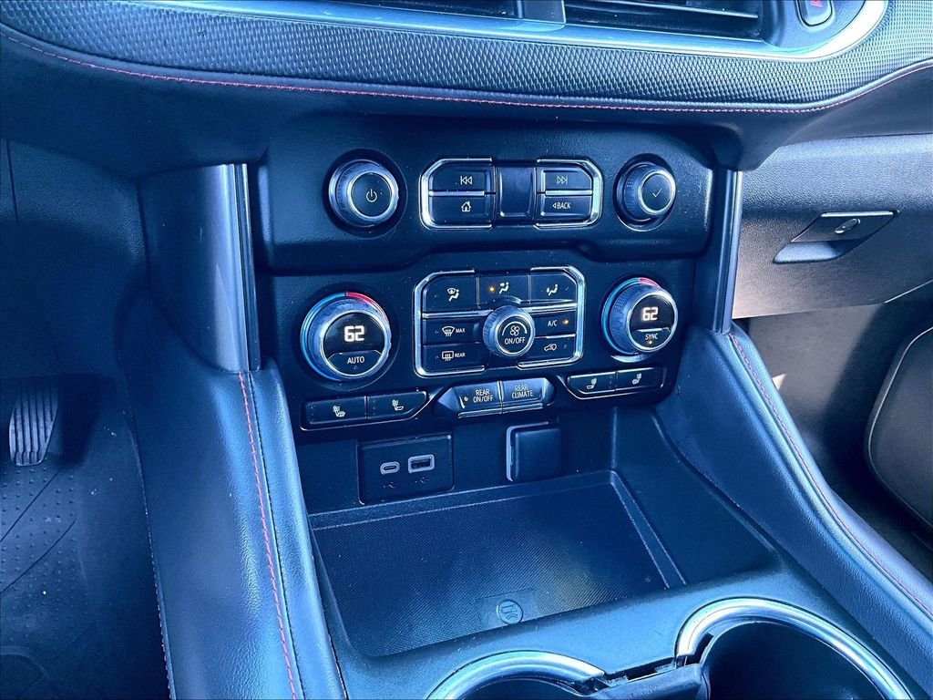 Used 2024 Summit White Chevrolet RST image 27