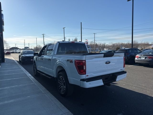 Used 2023 White Ford XL image 5