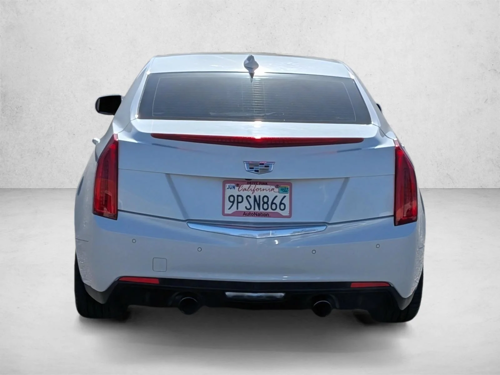 Used 2016 Crystal White Tricoat Cadillac Premium Collection RWD image 7
