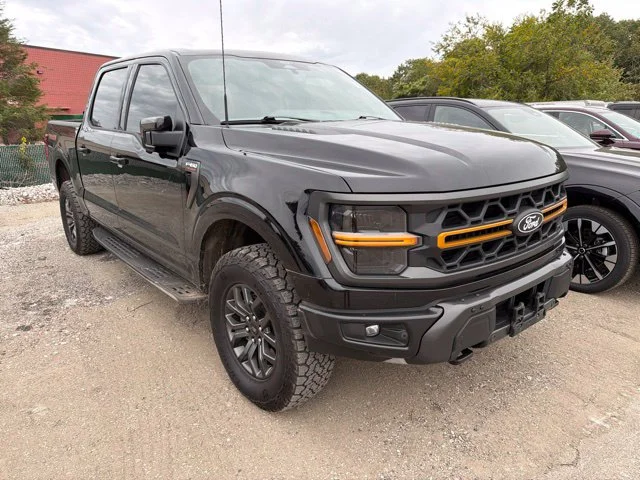 Used 2025 Black Ford Tremor image 1