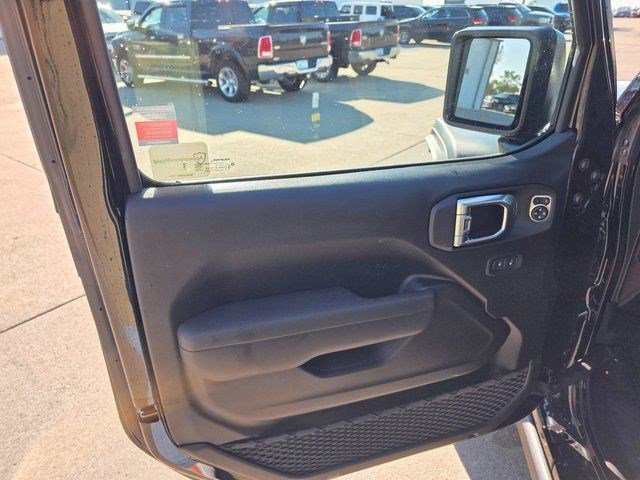 New 2026 Black Clear-Coat Exterior Paint Jeep Willys image 21