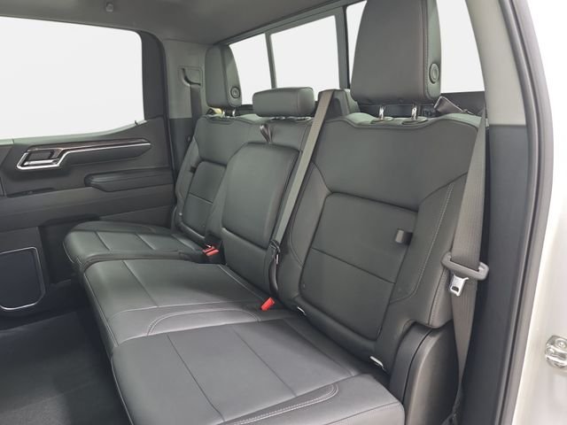 Used 2025 White Chevrolet LTZ image 13