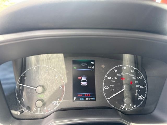 2025 Toyota Corolla LE - Photo 19