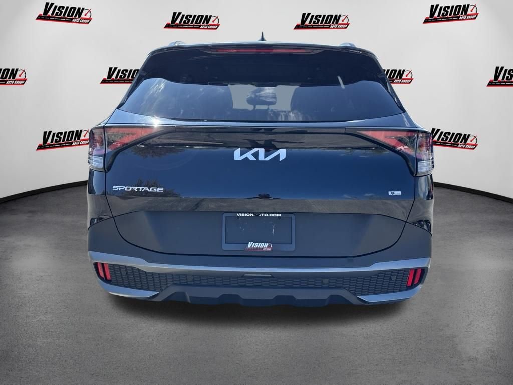 Used 2023 Black Kia X-Line image 6