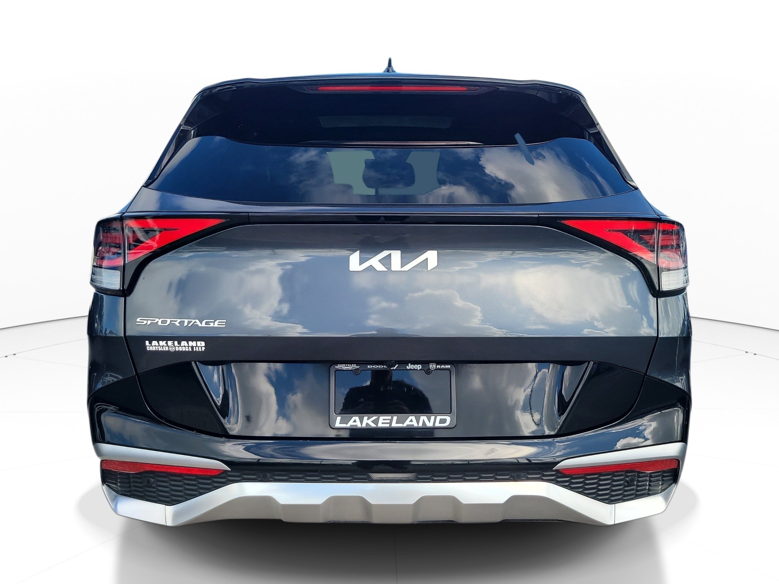 Used 2023 Gravity Gray Kia SX-Prestige image 5