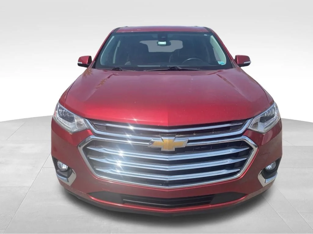 Used 2018 Red Chevrolet High Country image 13