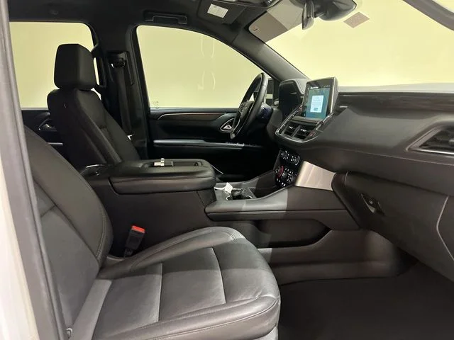 Used 2024 Summit White Chevrolet Z71 image 27
