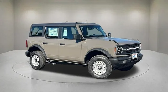 2026 Ford Bronco Base
