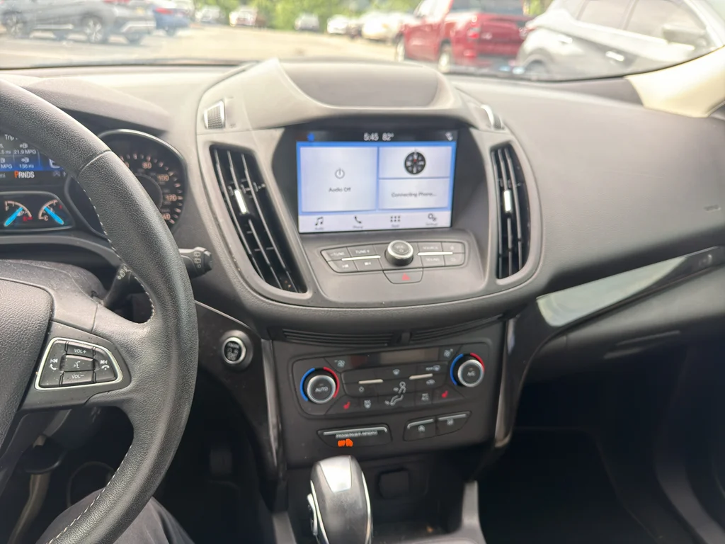 Used 2019 RED Ford SEL image 13