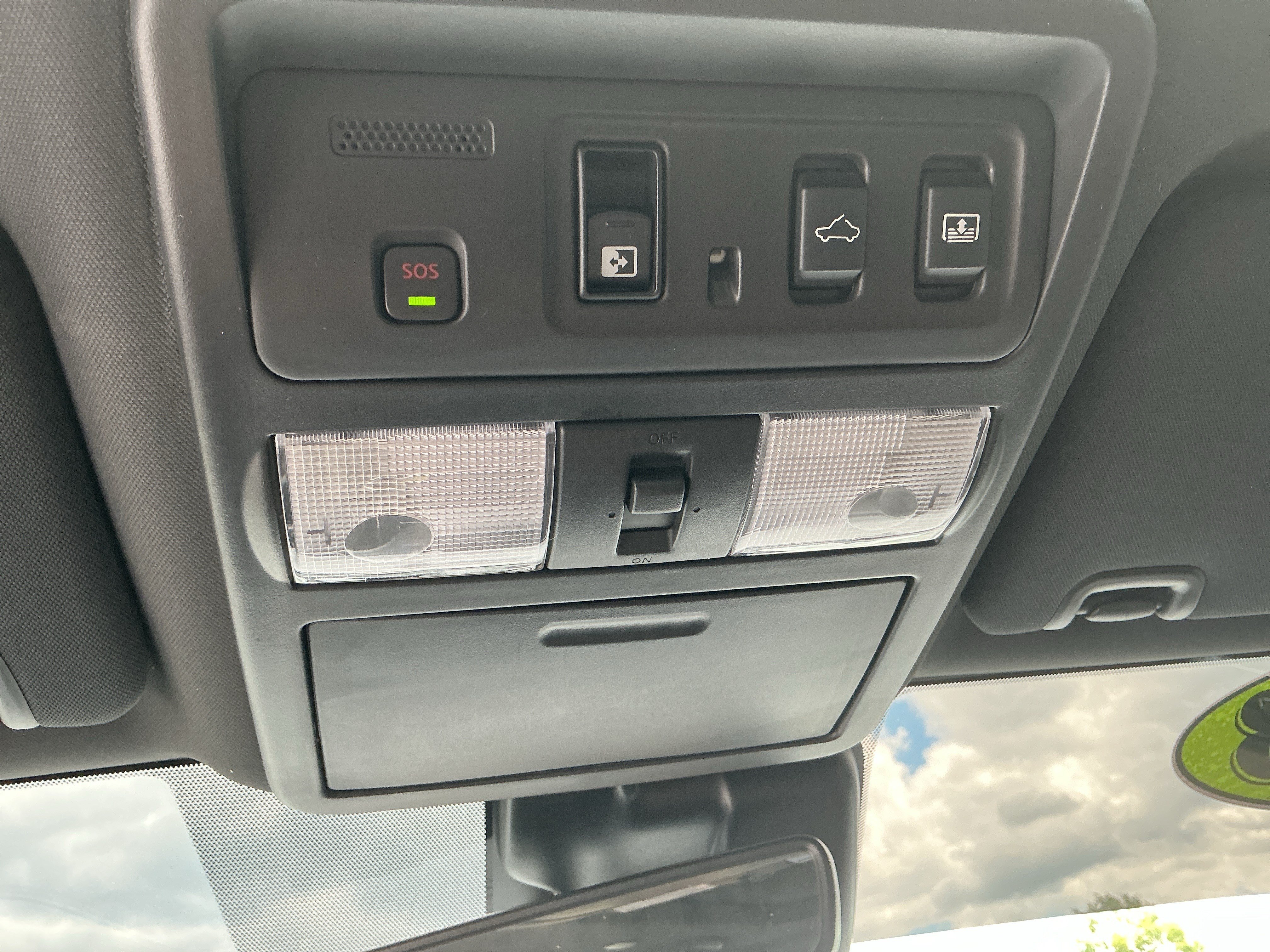 Used 2023 Super Black Nissan Platinum Reserve image 22