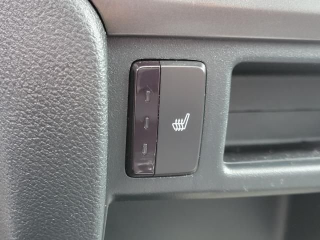 Used 2023  Honda EX-L image 31