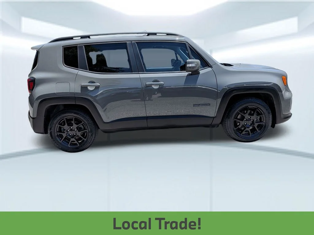 Used 2020 Gray Jeep Latitude image 8