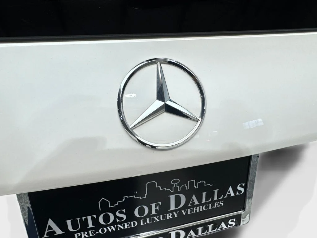 Used 2024 White Mercedes-Benz GLB 250 image 21