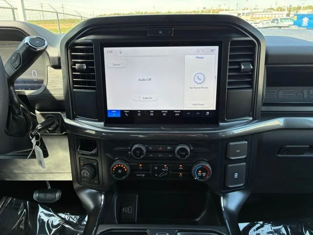 New 2026 Oxford White Ford STX LOBO image 11