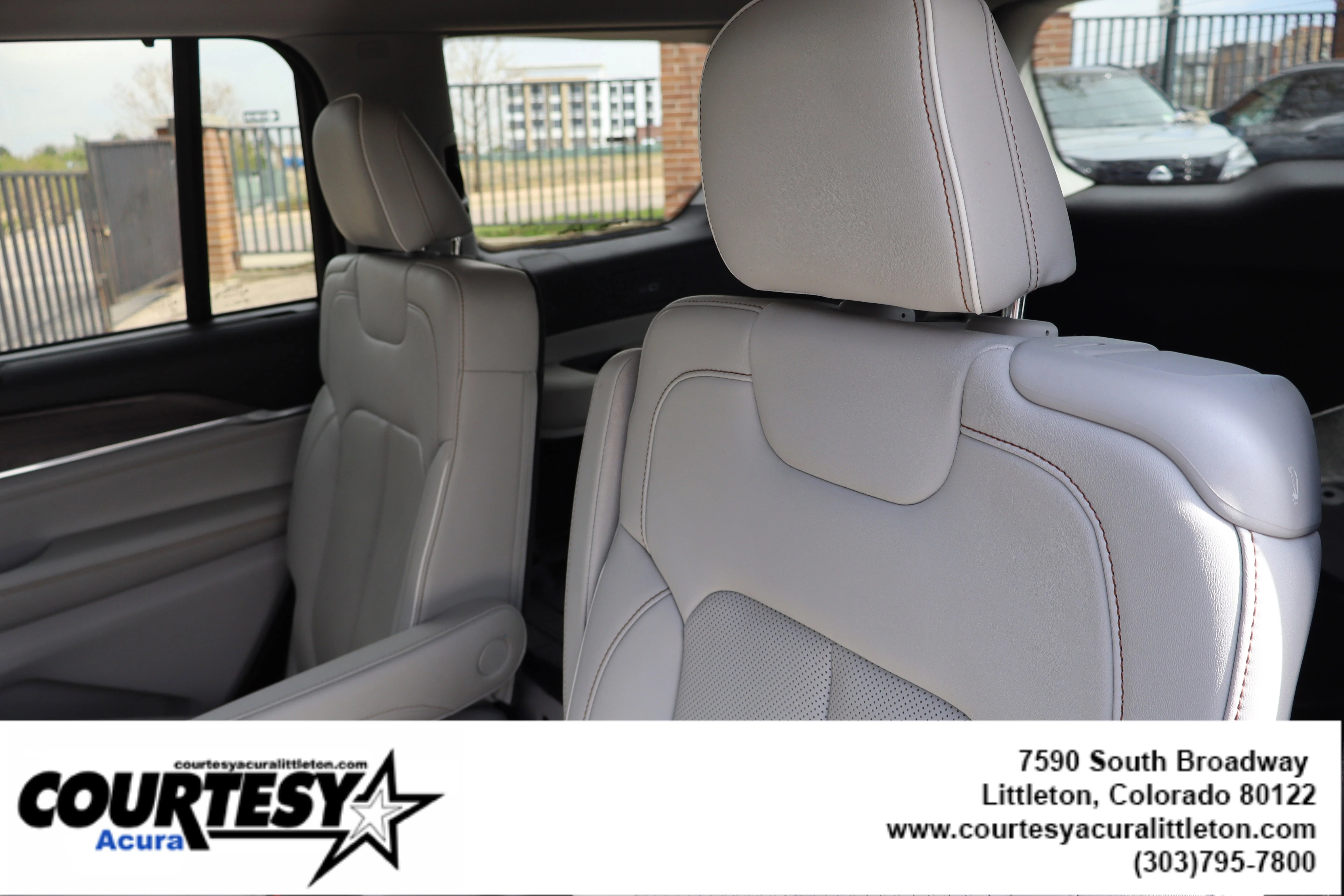 Used 2022 Bright White Clearcoat Jeep Overland image 26