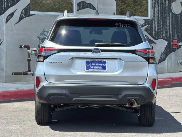 New 2026 ICE SILVER METALLIC Subaru Premium image 5