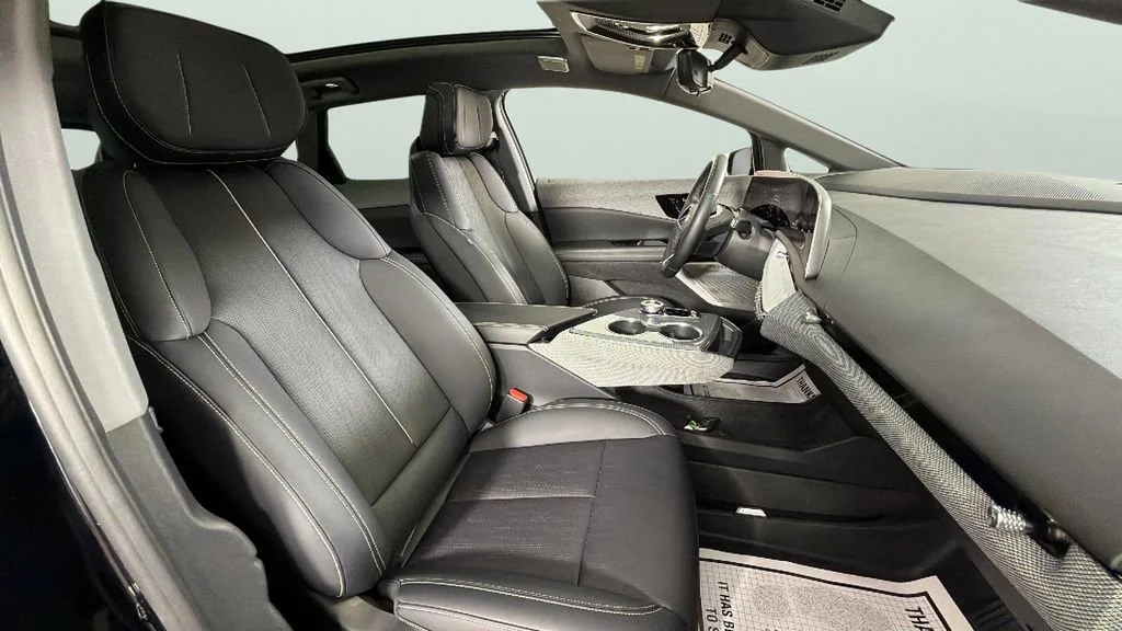 Used 2025 Black Raven Cadillac Luxury 2 image 38